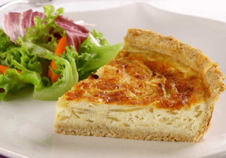 Aproveite os benefícios da cebola com essa torta (Foto: Reprodução)